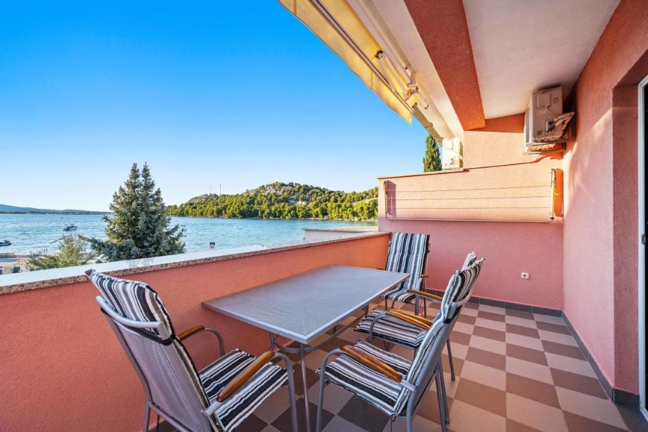 Villa Australia Zaboric Exteriör bild